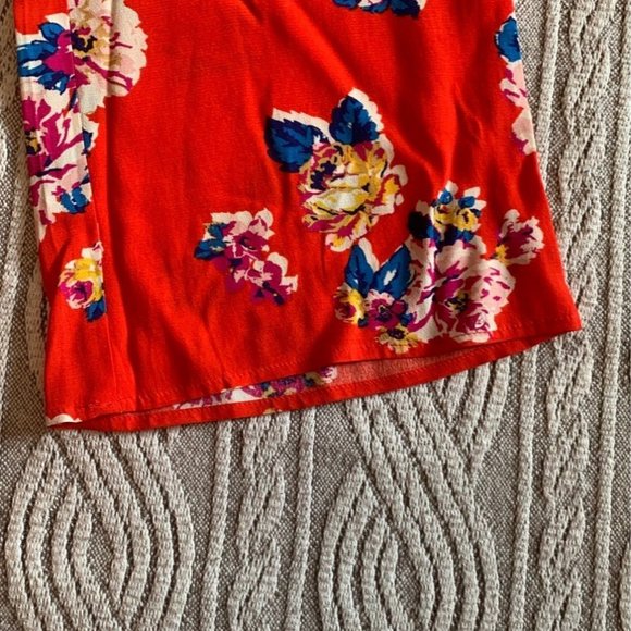 Multicolor Floral Cropped Ankle Pants Size Medium - Picture 3 of 10